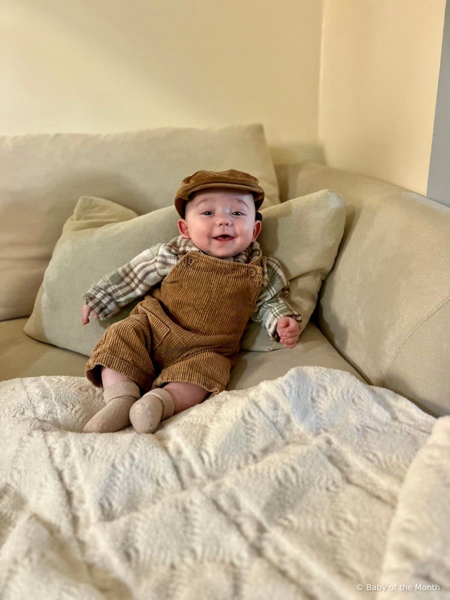 Ridge - currently leading in Toddler division with 1079 votes