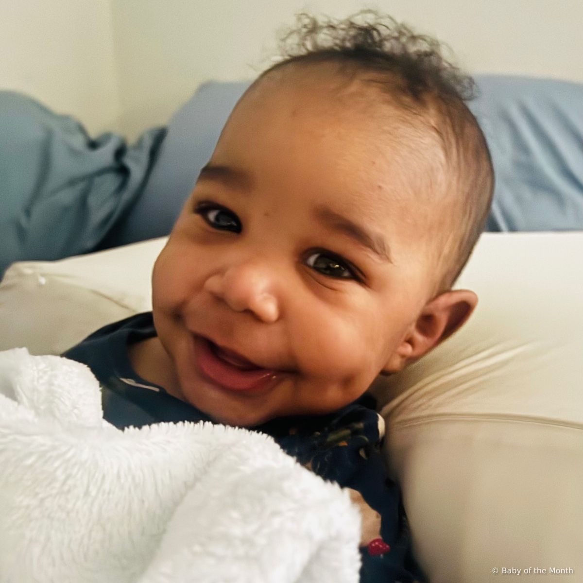 Nai’em - 2nd place winner in Newborn division with 8122 votes