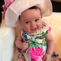 Chloe photo 4