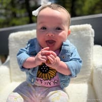 Chloe photo 7