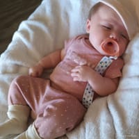 Elenora photo 2