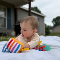 Ellie photo 2