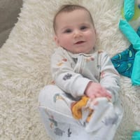 Ellie photo 5