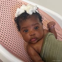 Naomi photo 6
