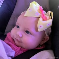 Phoebe photo 4